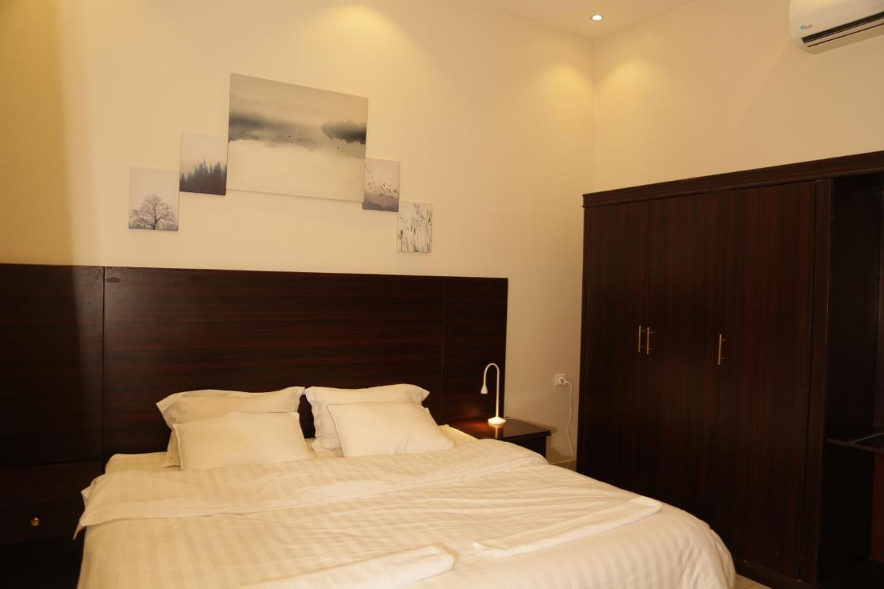 Spacious Apartments At Basla St 3 Mins From King Fahd Stadium Riade Exterior foto