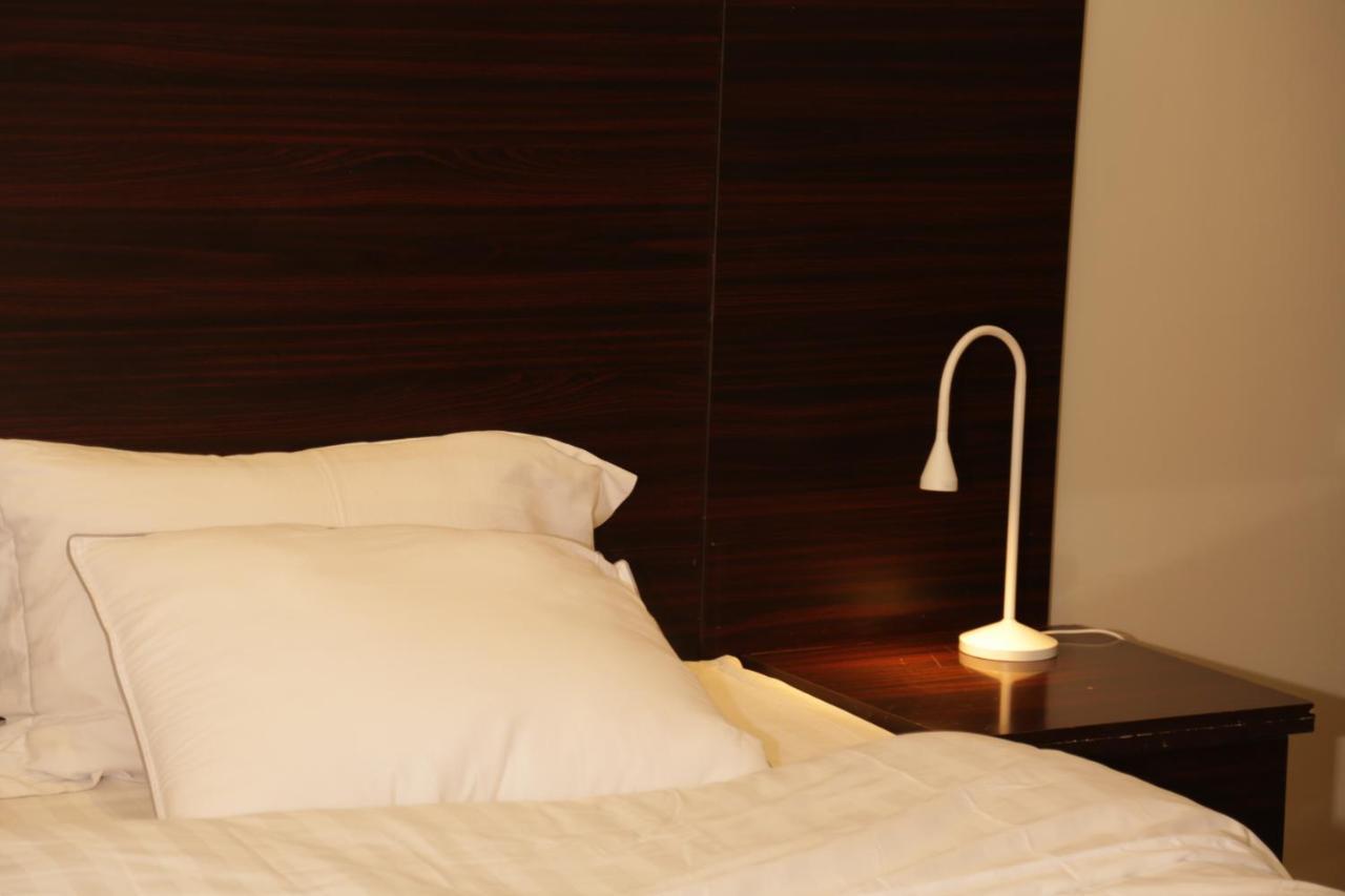 Spacious Apartments At Basla St 3 Mins From King Fahd Stadium Riade Exterior foto
